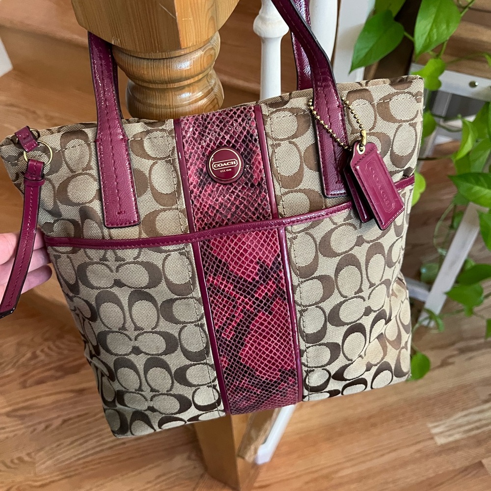 Coach purse